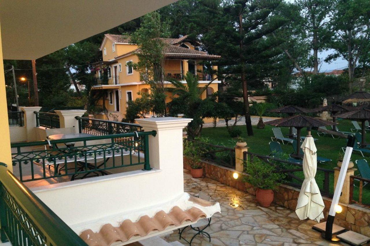 Andreolas Luxury Suites Tsilivi  Buitenkant foto